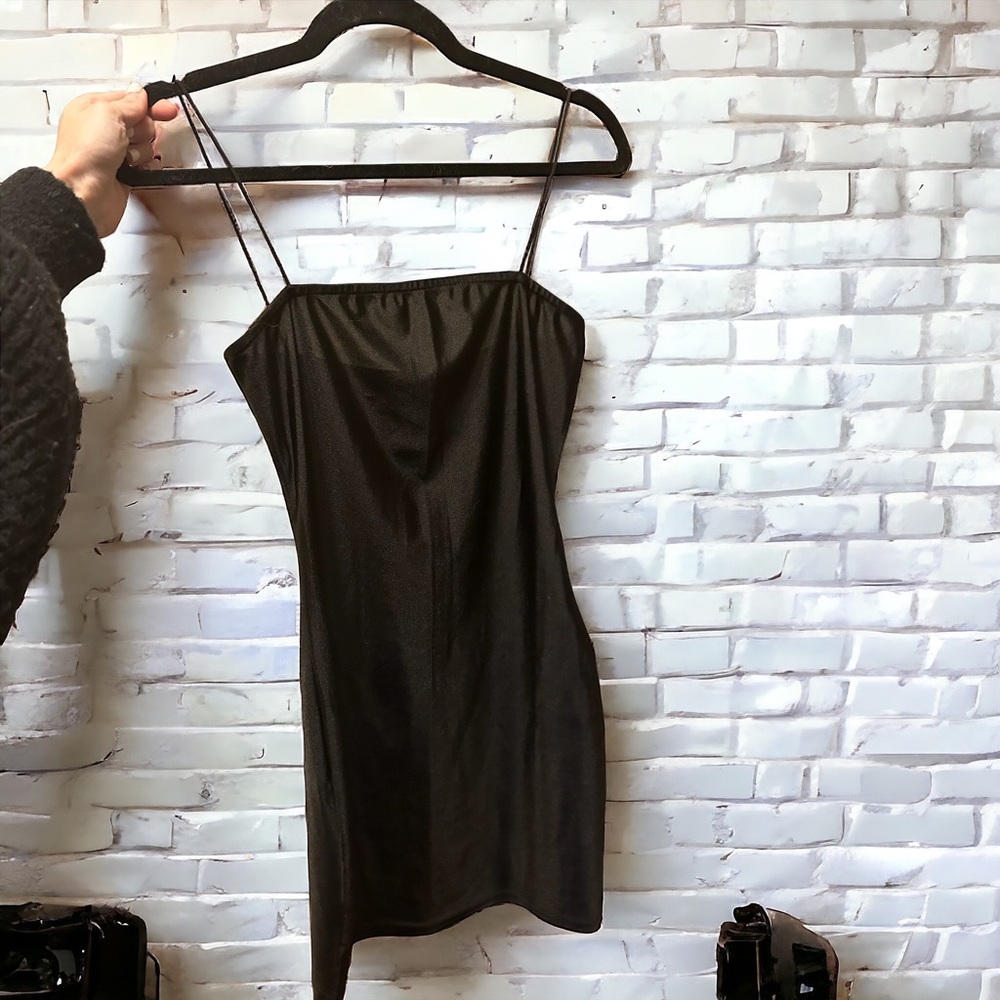 Min Black dress Small SHEIN